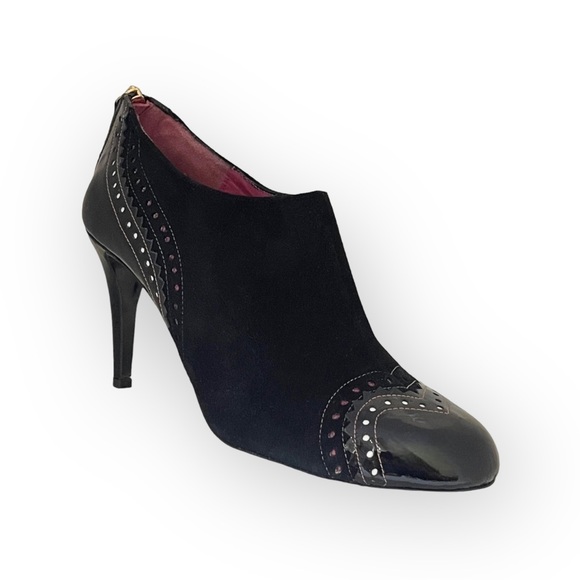 Moschino Cheap and Chic ♔ Suede Patent Leather Oxford Brogue Heeled Ankle Bootie - Picture 1 of 16